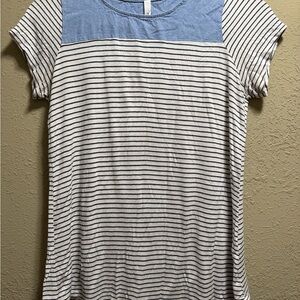 Striped Short Sleeve Tee - Blue and White